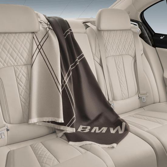 BMWMerinoTravelBlanket